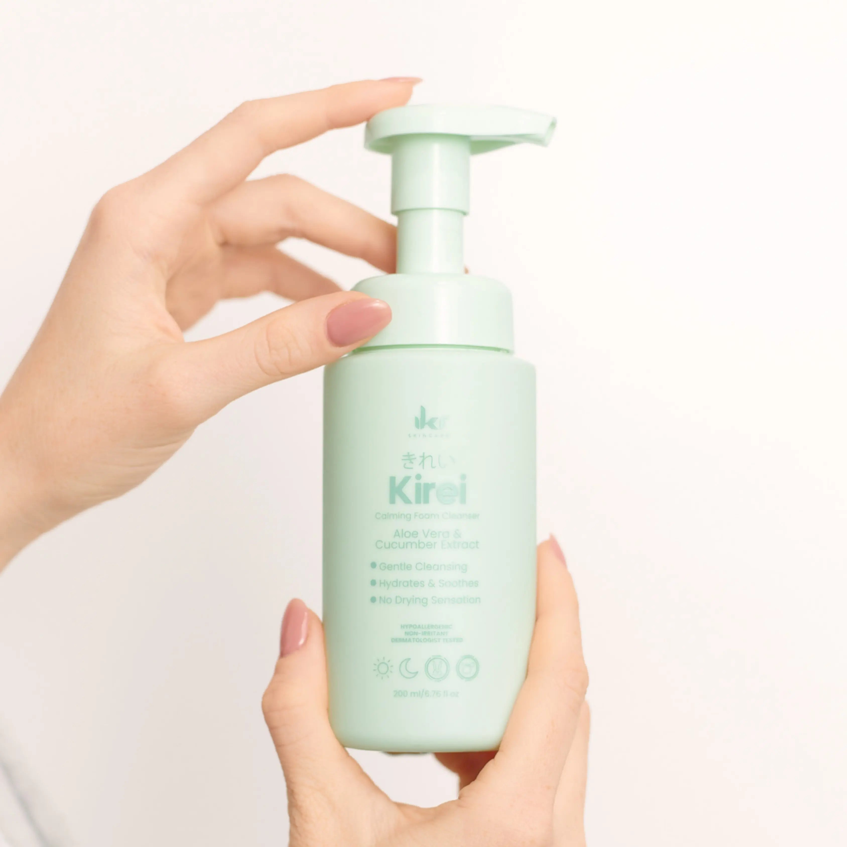 Kirei Calming Foam Cleanser